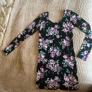 Volcom mini body con dress